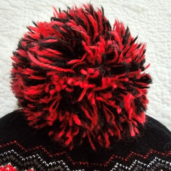 Star Wars Darth Vader Kids Childs Beanie Red Black White Knit Stretch Disney - Picture 9 of 12